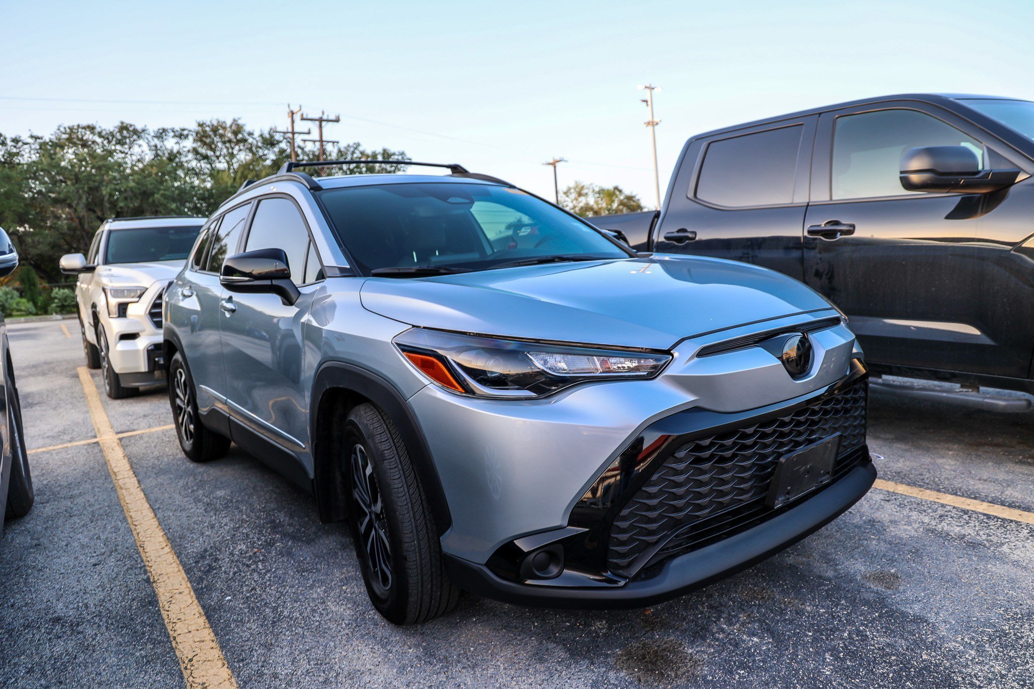 Used 2025 Toyota Corolla Cross AWD Hybrid image 6