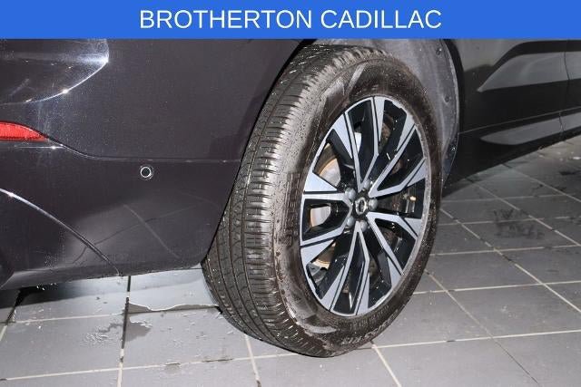 Used 2025 Volvo XC60 B5 Plus AWD/4WD image 14