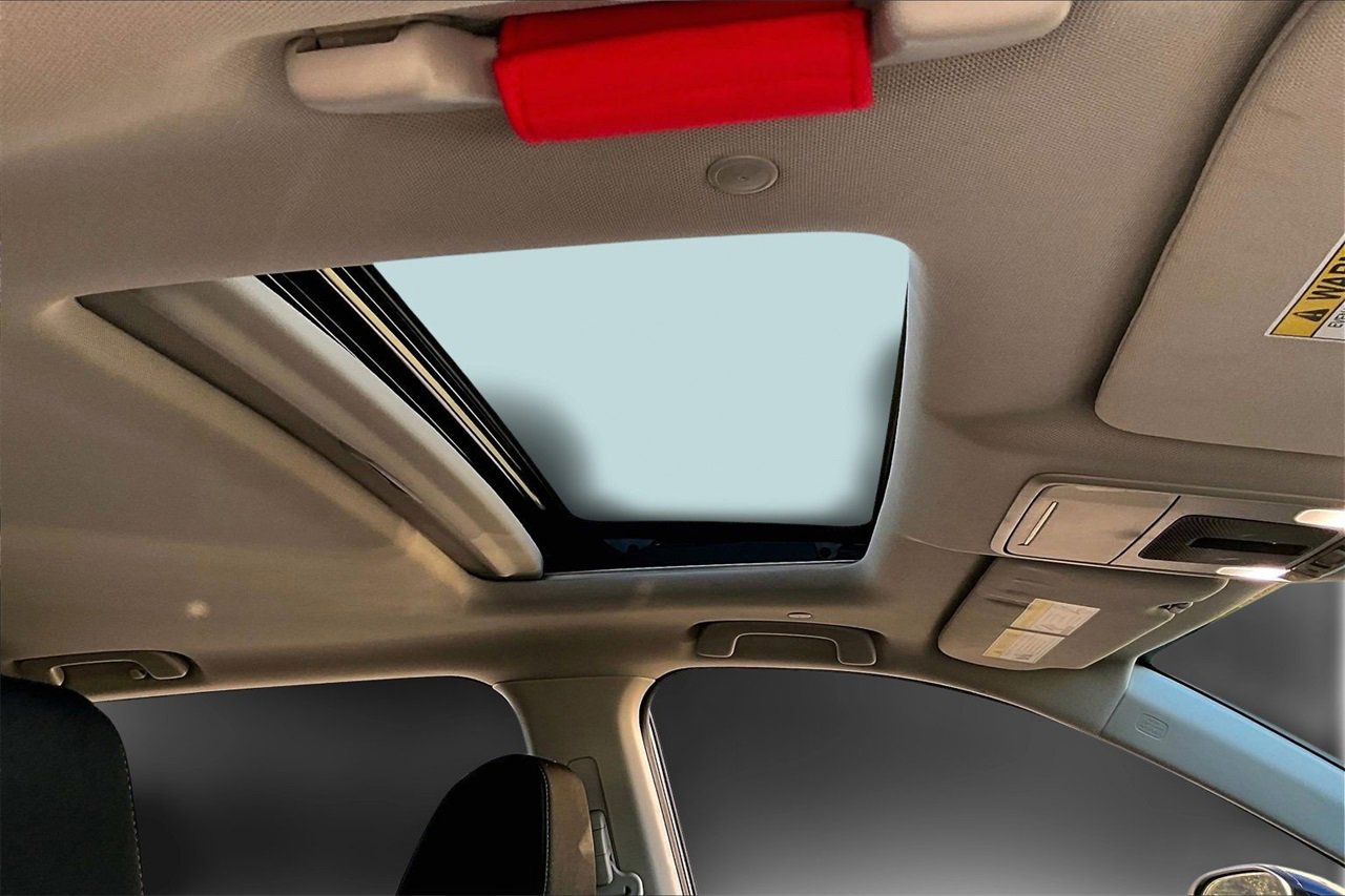 Used 2025 Honda CR-V EX image 14