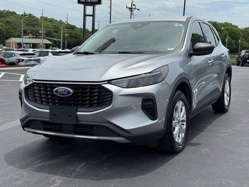 Used 2023 Ford Escape Active AWD/4WD image 8