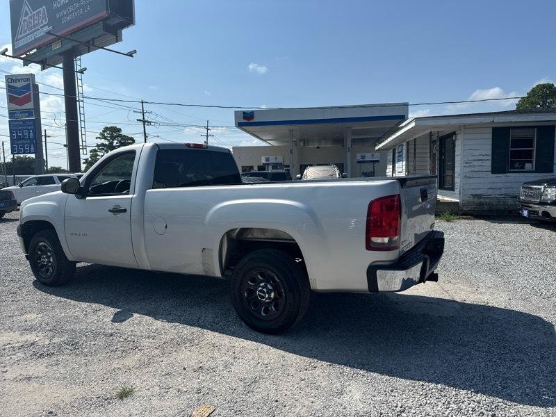 Used 2011 GMC Sierra 1500 W/T RWD image 2