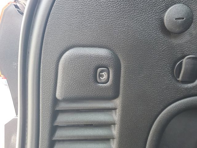 Used 2021 Jeep Grand Cherokee Limited w/ Premium Lighting Group image 8