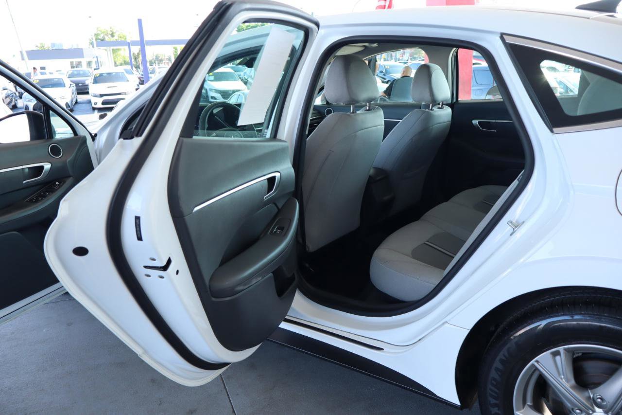 Used 2020 Hyundai Sonata SE FWD image 29