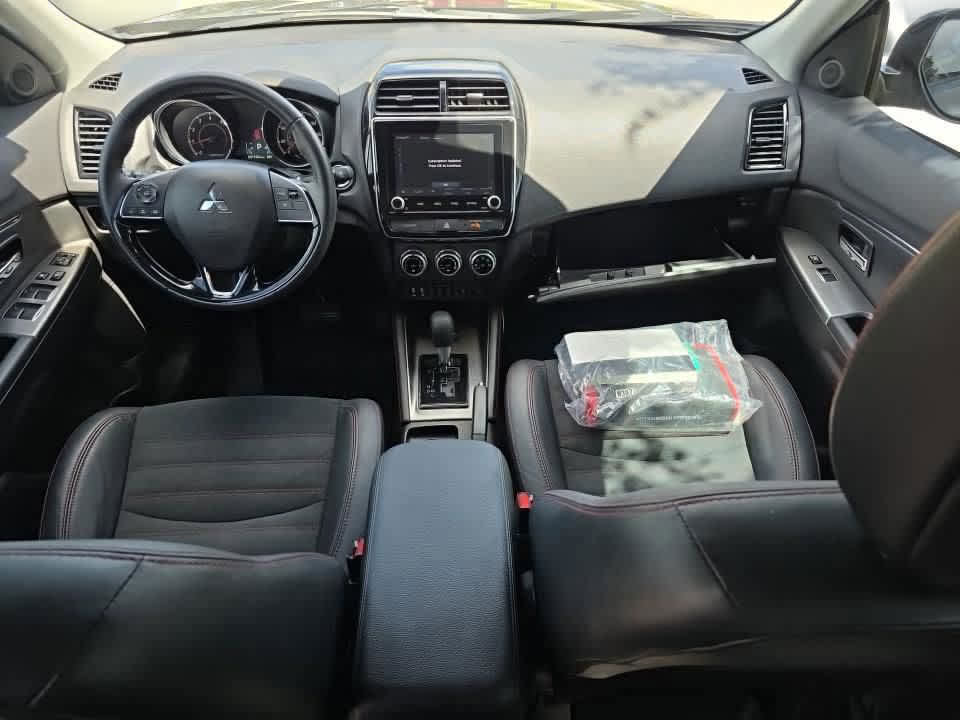 Used 2022 Mitsubishi Outlander Sport SE AWD/4WD image 6