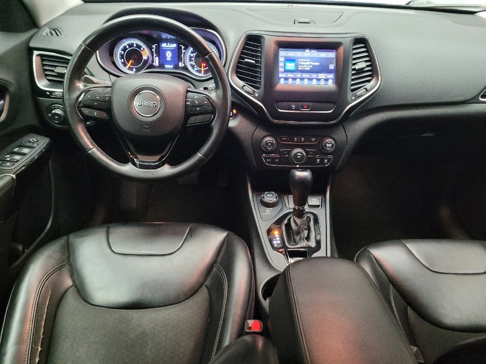Used 2020 Jeep Cherokee Latitude Plus AWD/4WD image 22
