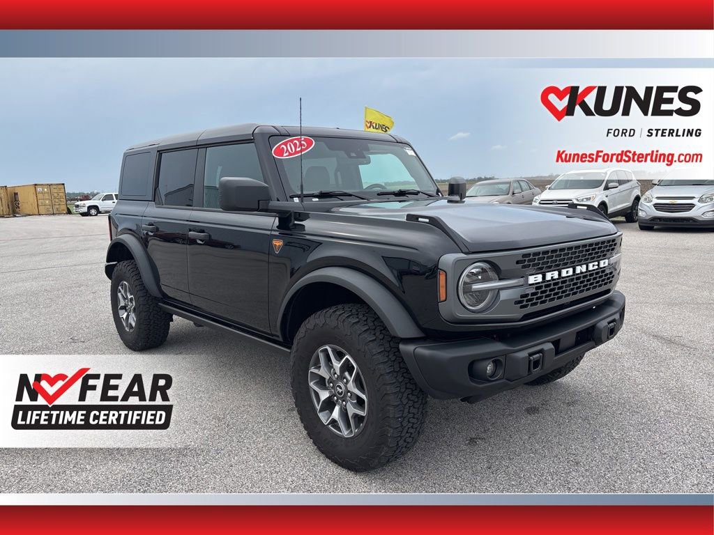 Used 2025 Ford Bronco Badlands