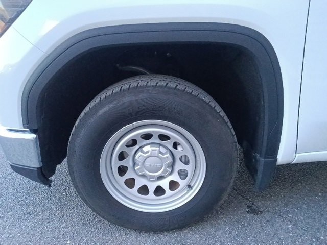 Used 2023 GMC Sierra 1500 Pro w/ Convenience Package image 11