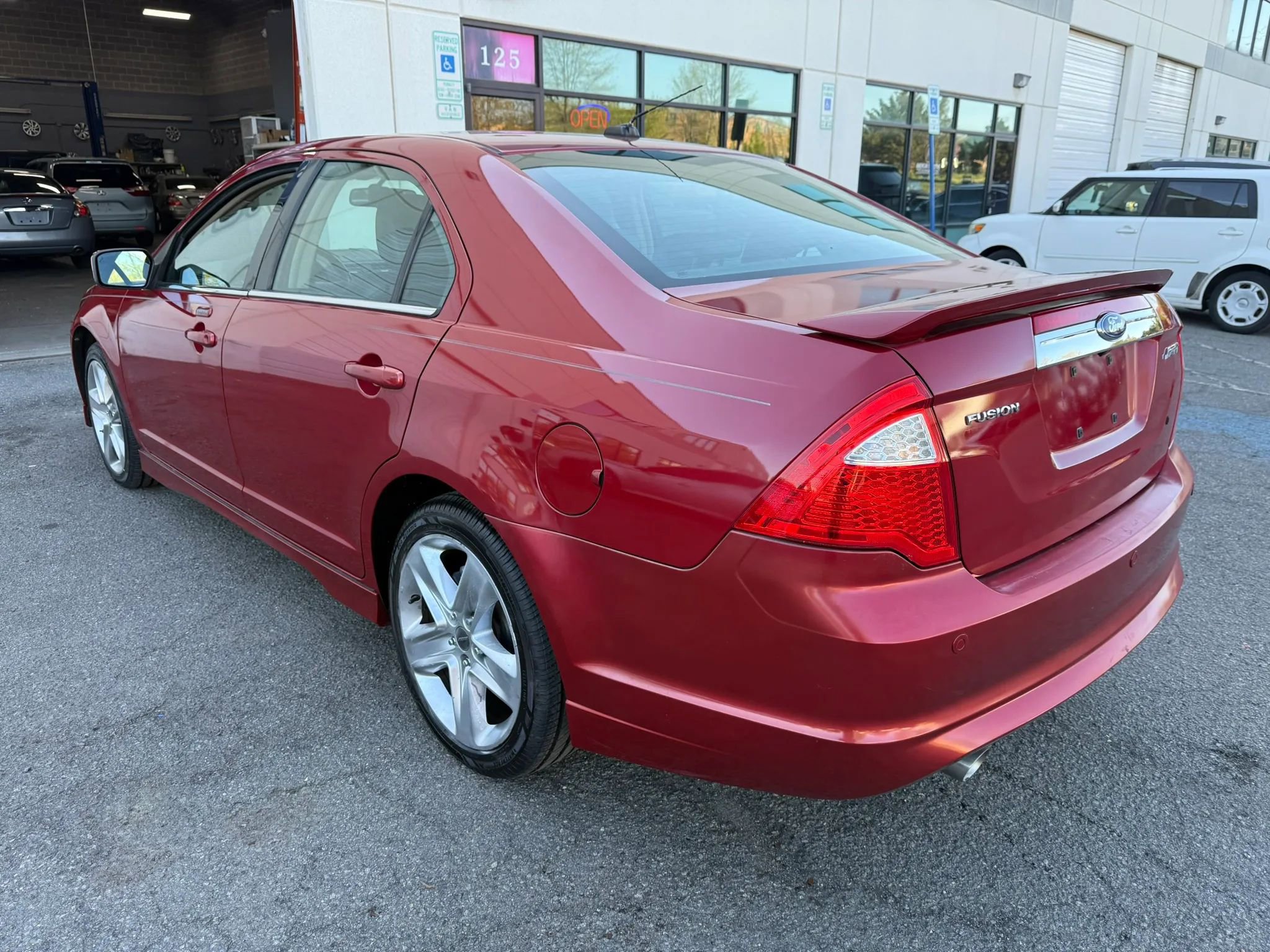 Used 2010 Ford Fusion Sport image 13