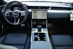 New 2024 Jaguar XF R-Dynamic SE AWD/4WD image 30