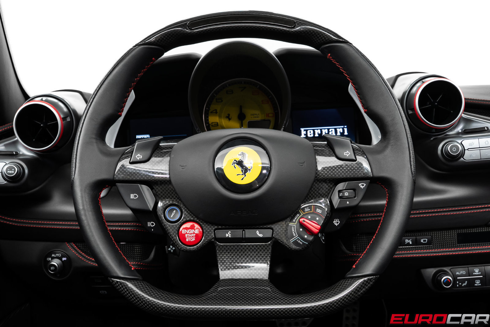 Used 2021 Ferrari F8 Tributo RWD image 33