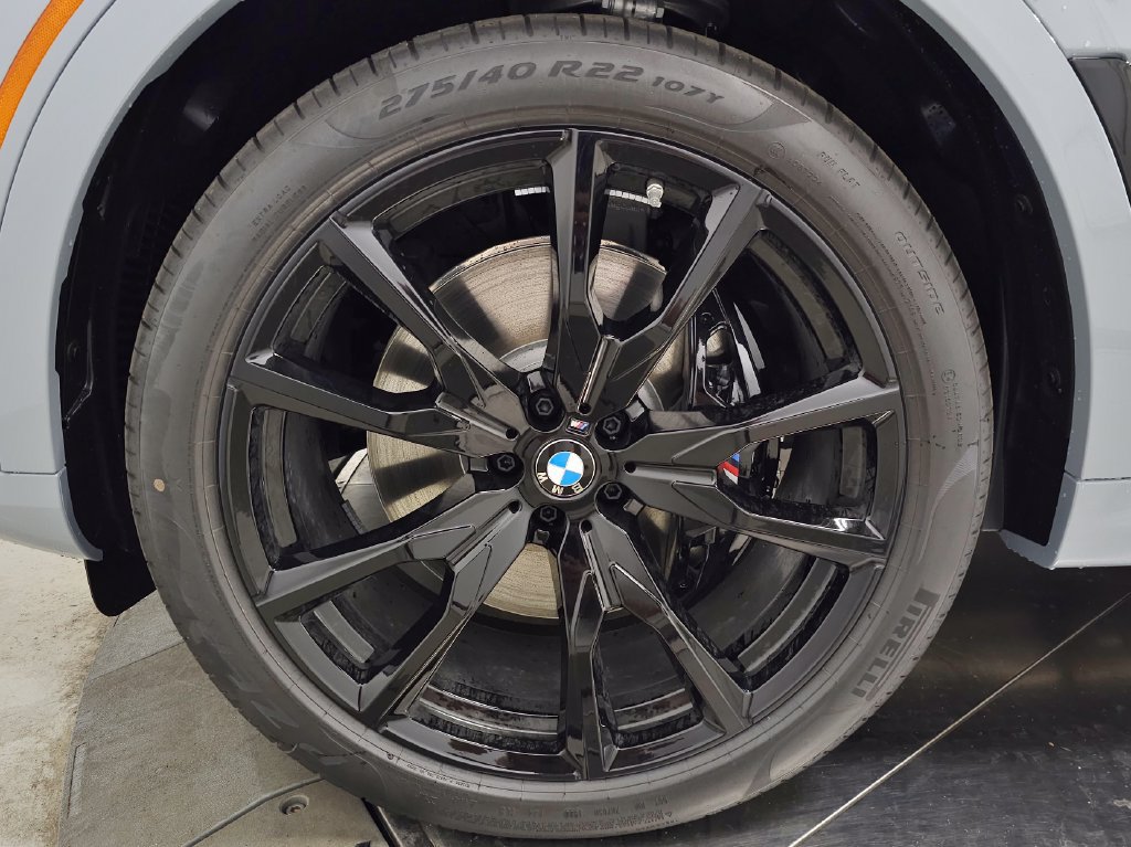 New 2027 BMW X7 M60i AWD/4WD image 7