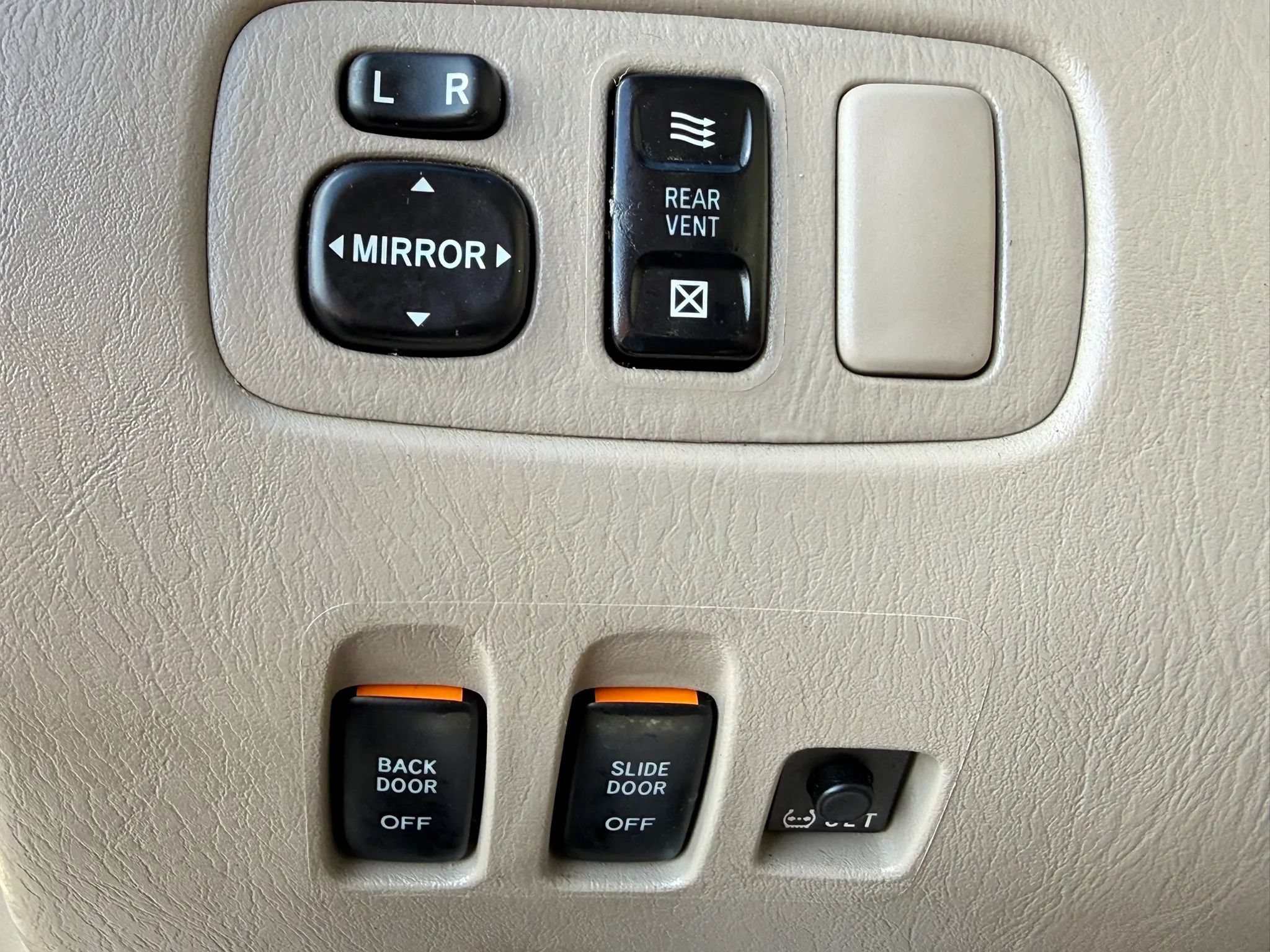 Used 2006 Toyota Sienna FWD image 13