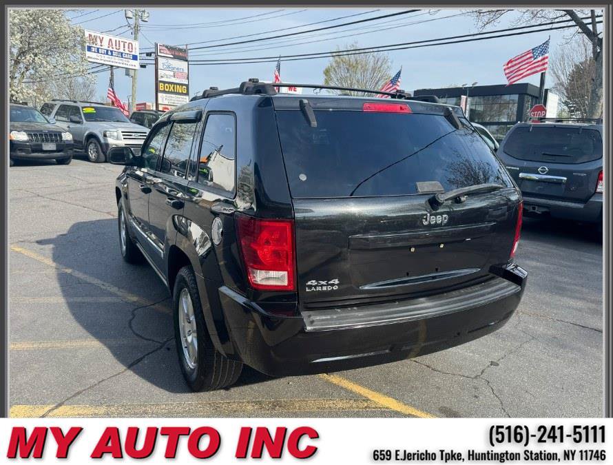 Used 2010 Jeep Grand Cherokee Laredo AWD/4WD image 6