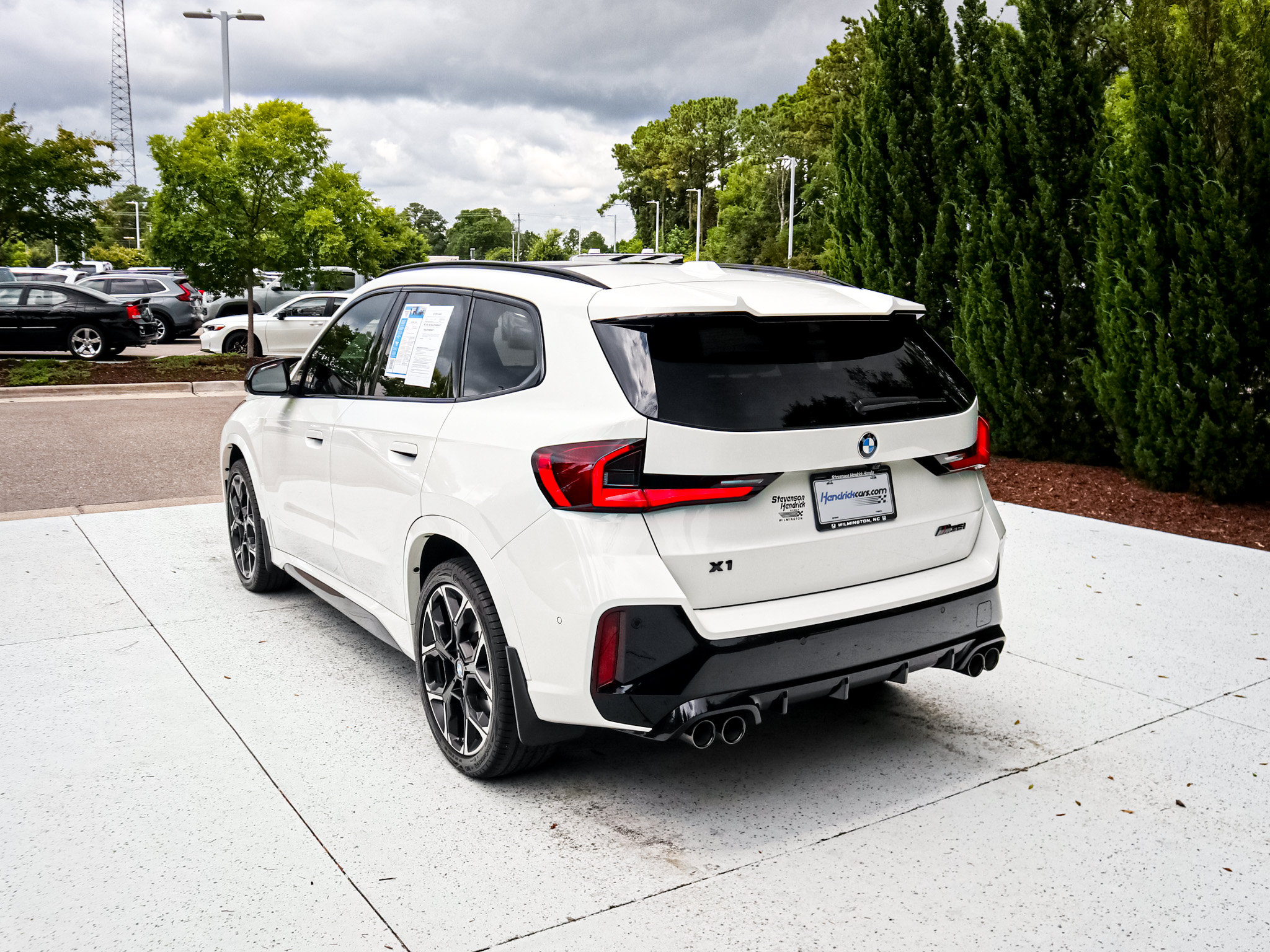 Used 2024 BMW X1 M35i w/ Premium Package AWD/4WD image 8
