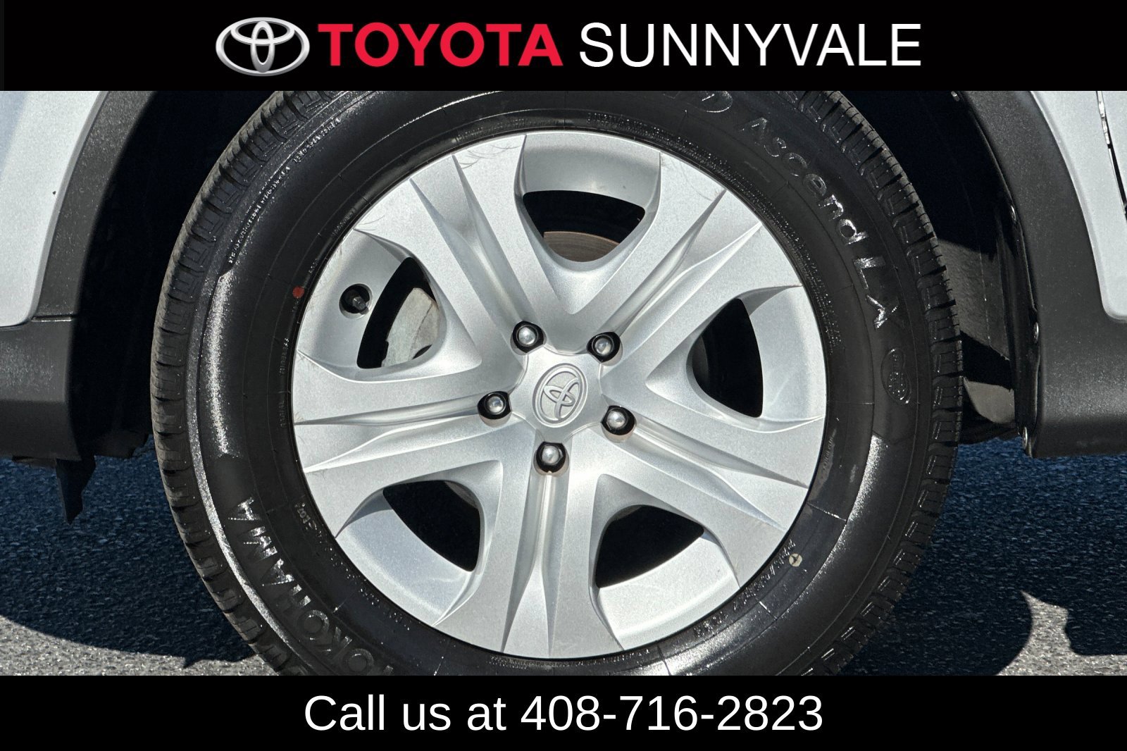 Used 2015 Toyota RAV4 LE FWD image 12