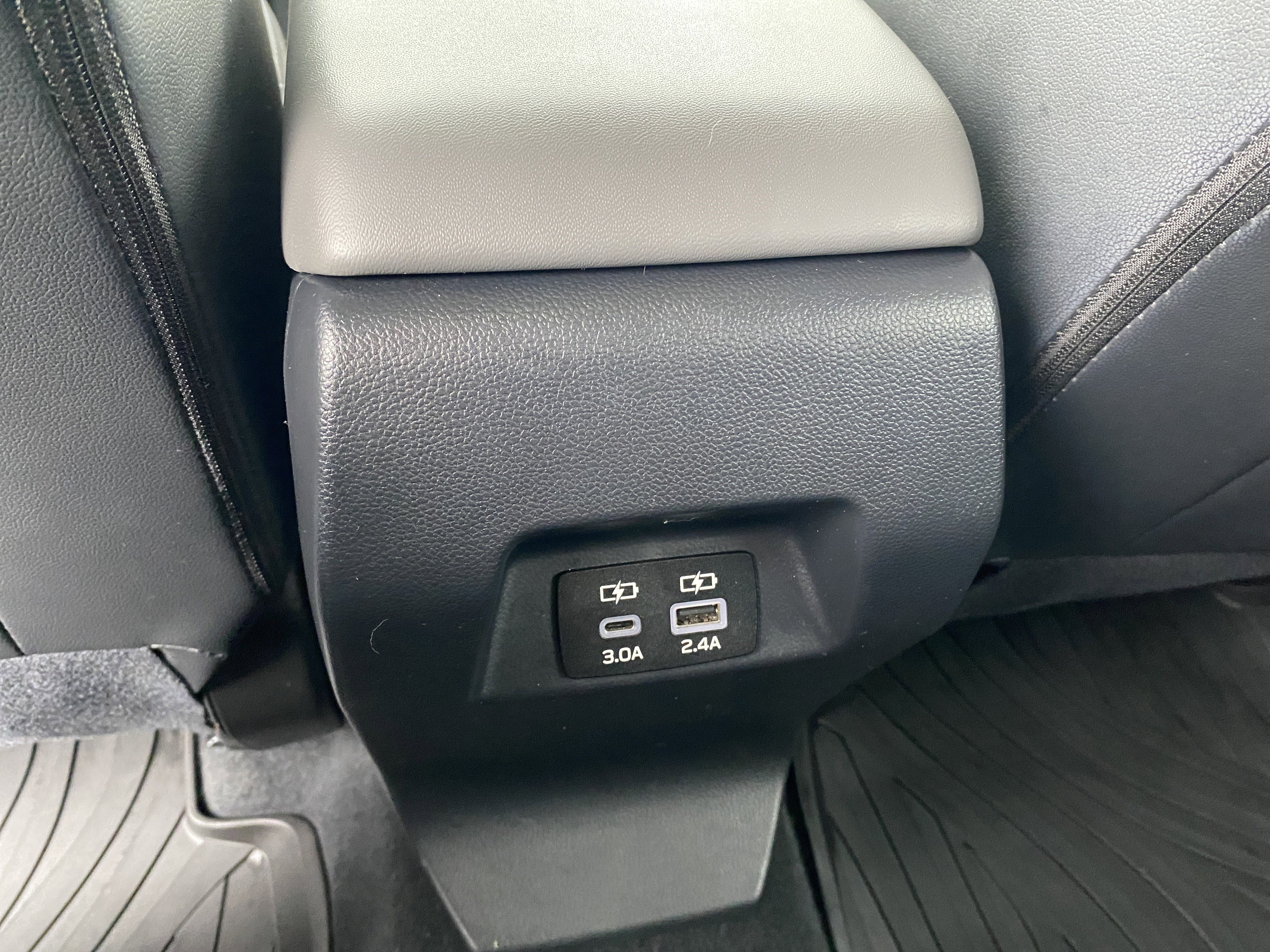 Used 2024 Subaru Crosstrek 2.0i Premium image 33