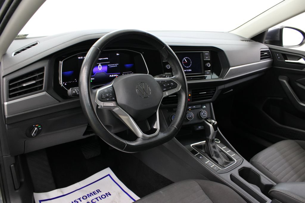 Certified 2024 Volkswagen Jetta S FWD image 14