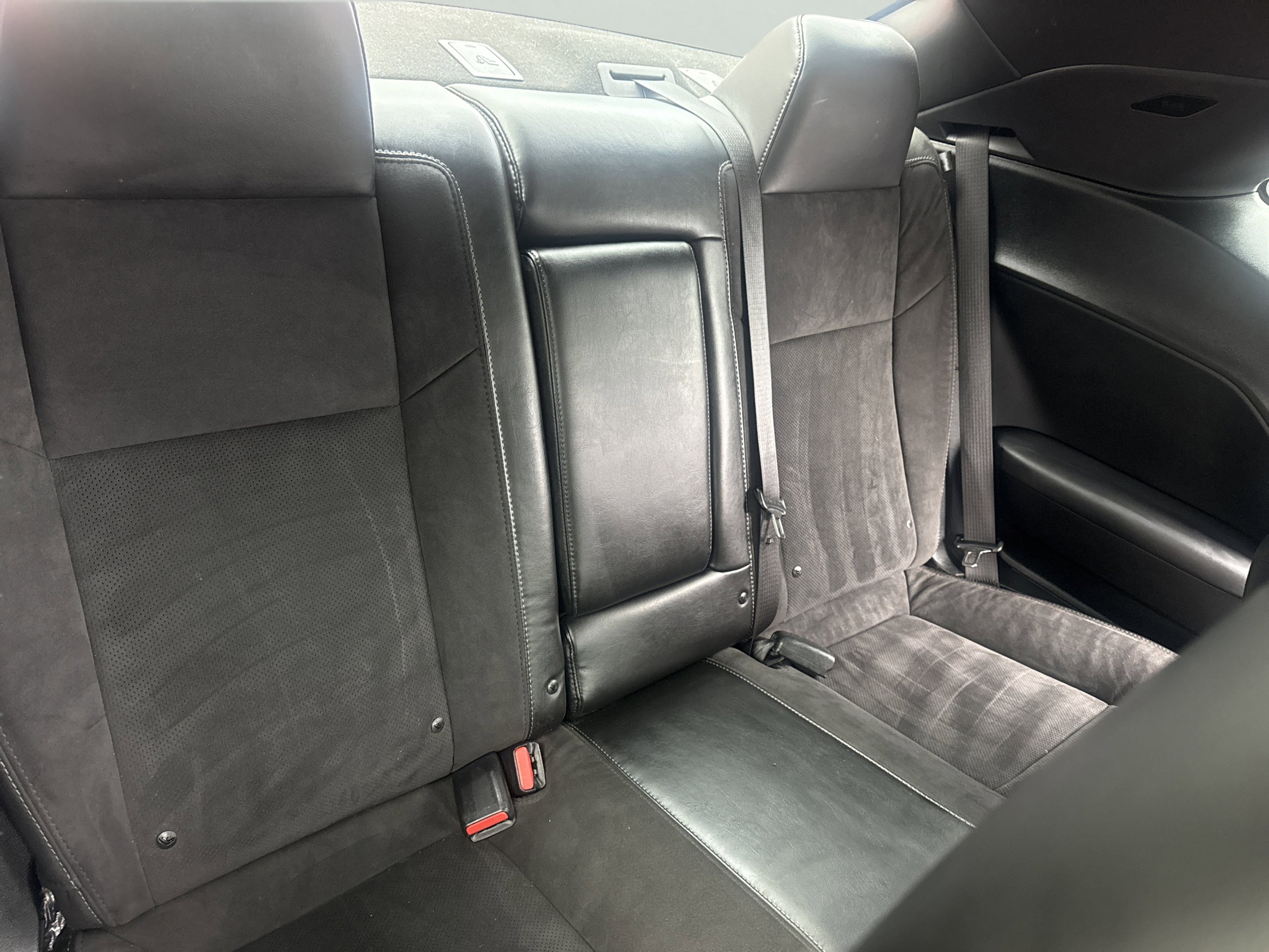 Used 2022 Dodge Challenger R/T w/ Plus Package image 11
