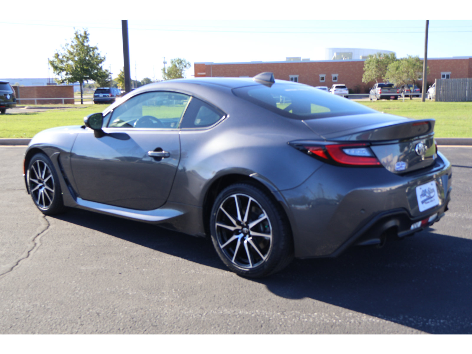 Used 2022 Toyota GR86 RWD image 13