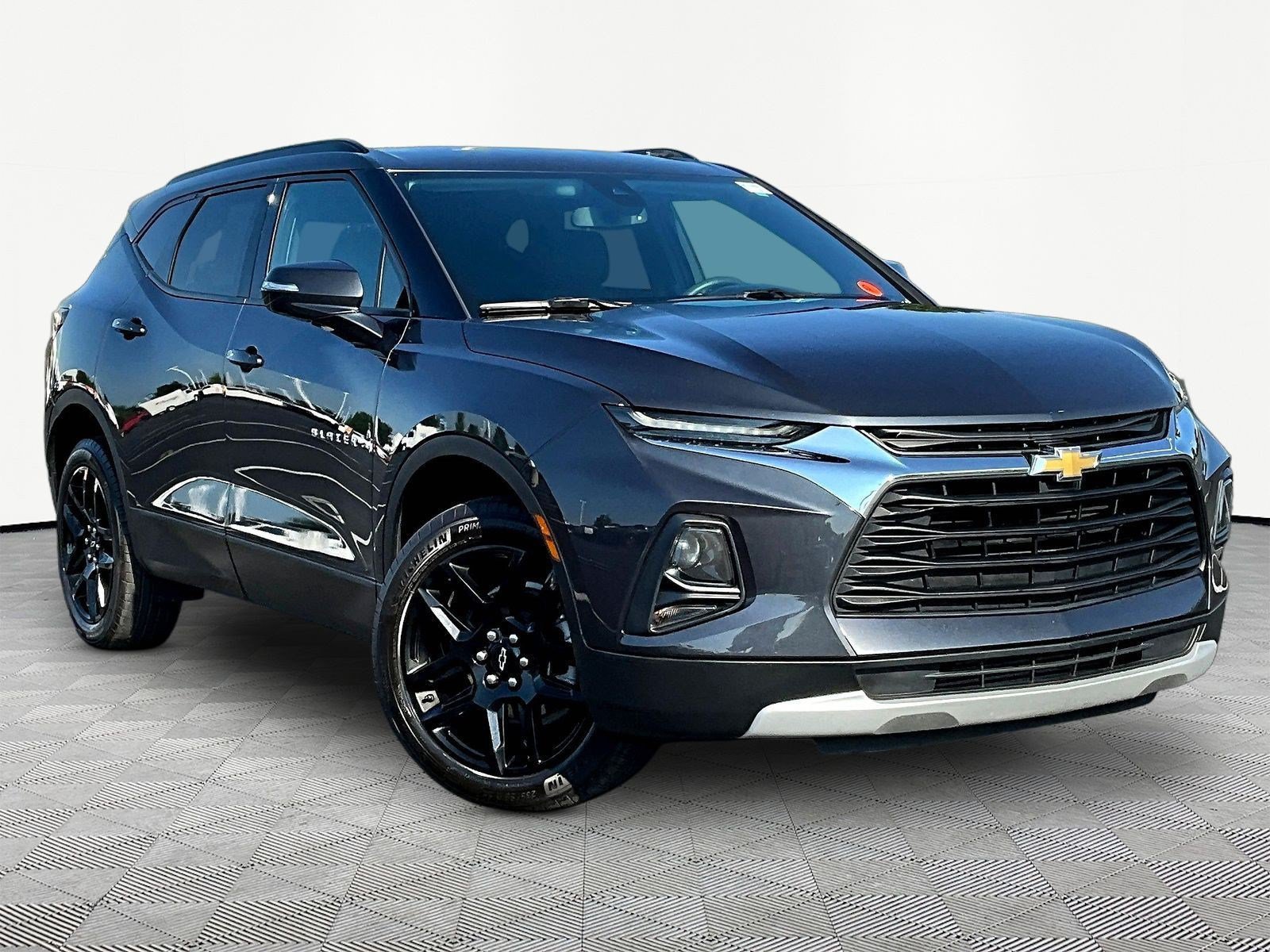 Used 2022 Chevrolet Blazer LT FWD image 3