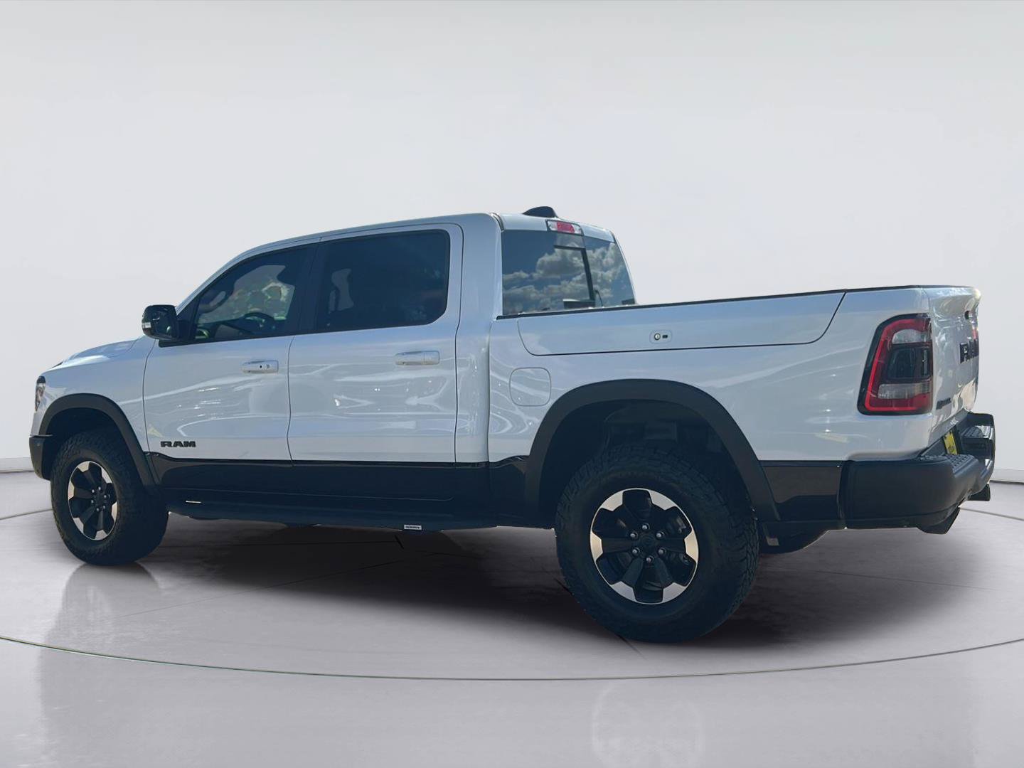 Used 2022 RAM 1500 Rebel w/ Rebel Level B Equipment Group AWD/4WD image 6