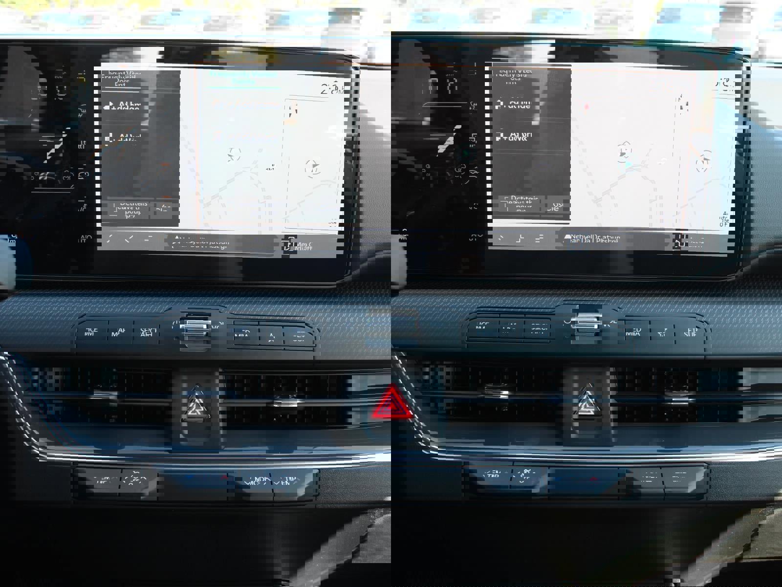 New 2025 Kia K4 GT-Line w/ GT-Line Premium Package image 13