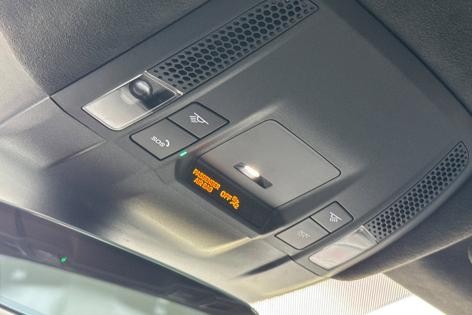 Used 2023 Porsche Taycan GTS image 22