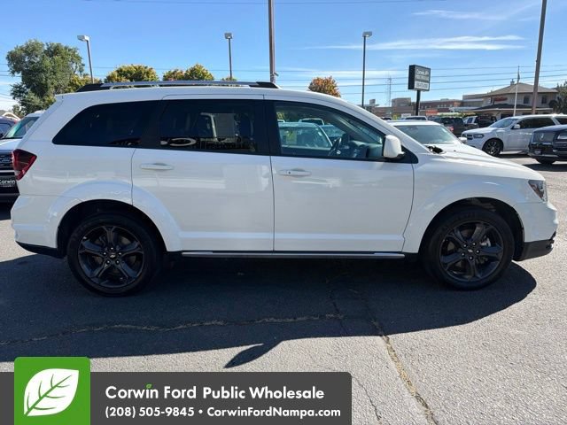 Used 2020 Dodge Journey Crossroad FWD image 4