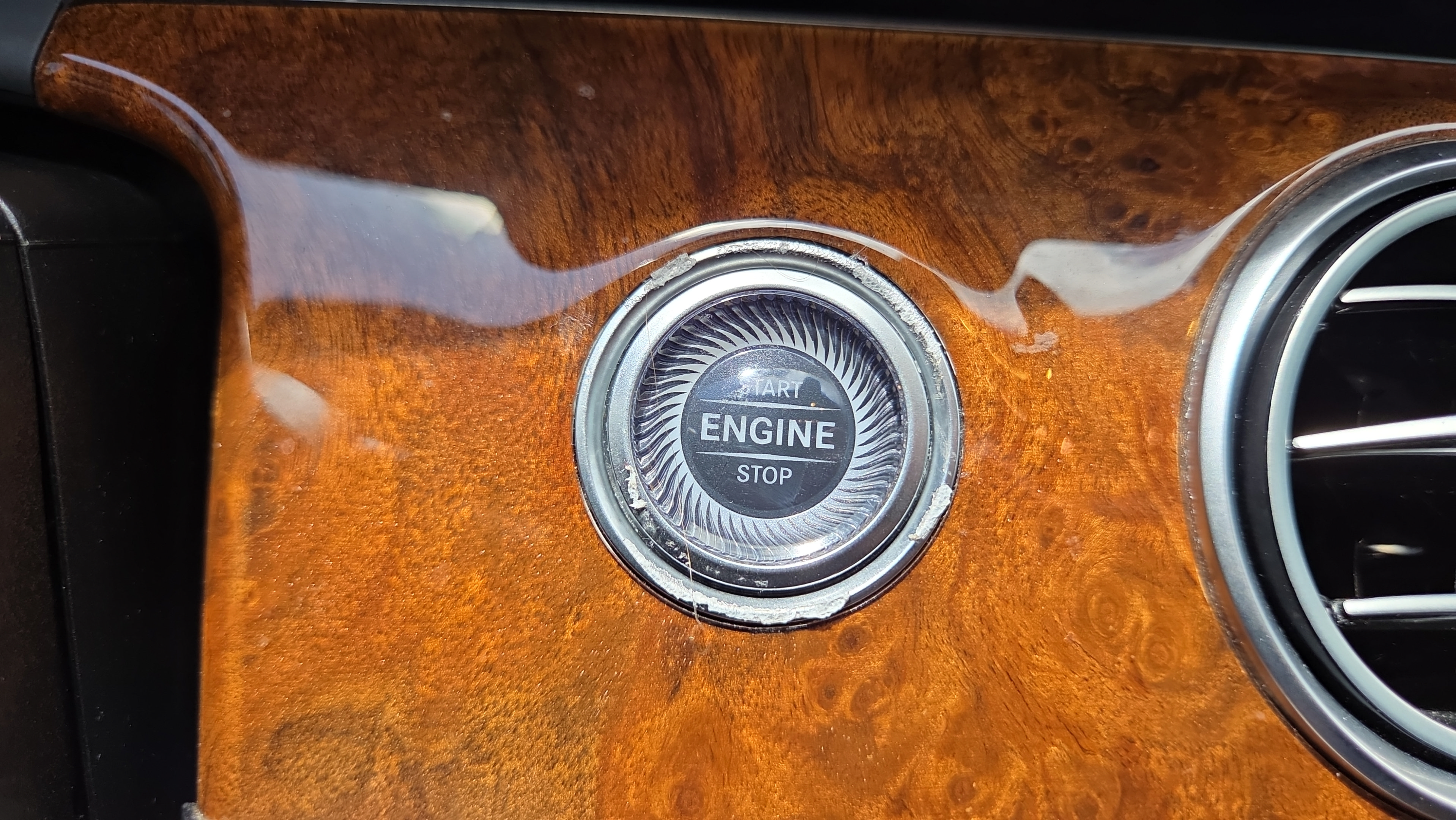Certified 2020 Mercedes-Benz E 350 Sedan image 39
