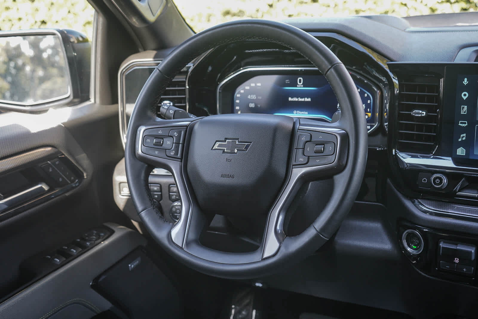 Used 2024 Chevrolet Silverado 1500 ZR2 w/ Technology Package AWD/4WD image 15