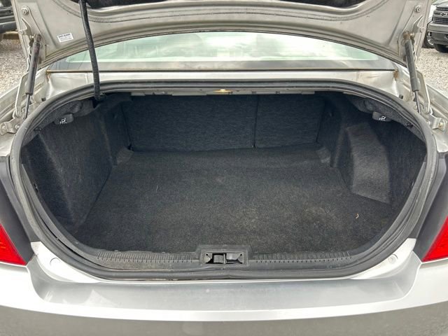 Used 2011 Ford Fusion S image 20