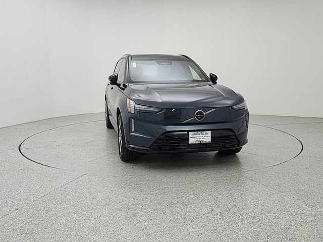 New 2026 Volvo XC90 T8 Plus w/ Protection Package Premier AWD/4WD image 2