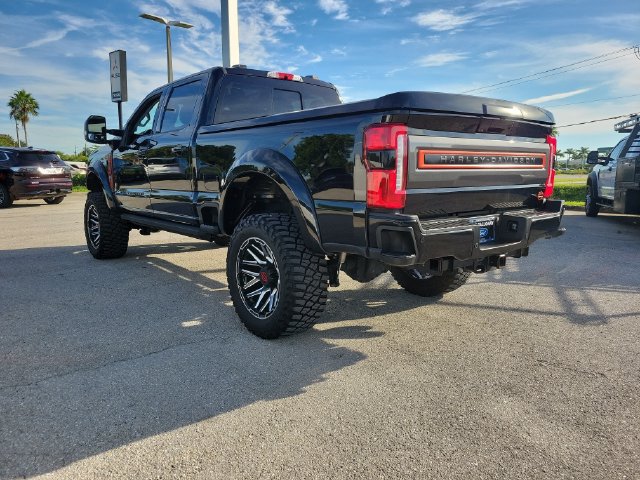 Certified 2024 Ford F250 Lariat w/ Lariat Ultimate Package AWD/4WD image 4