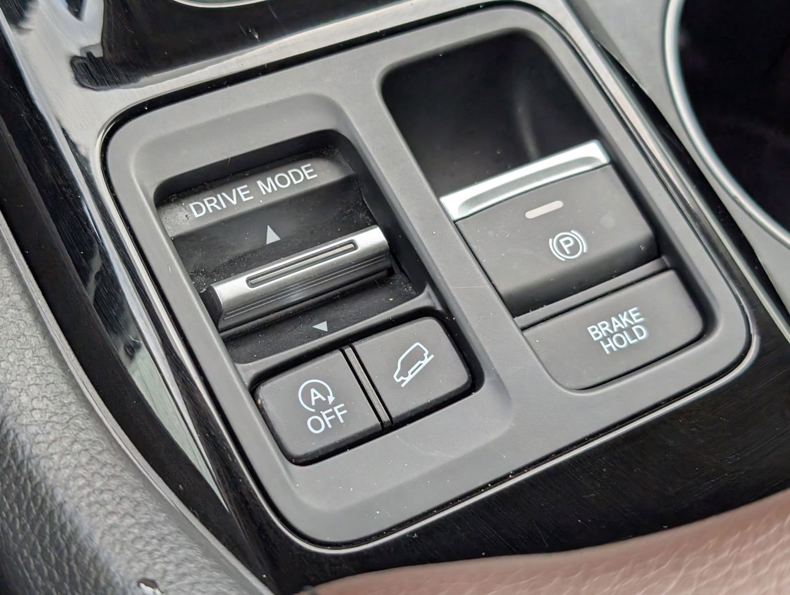 Used 2025 Honda Pilot Elite image 28