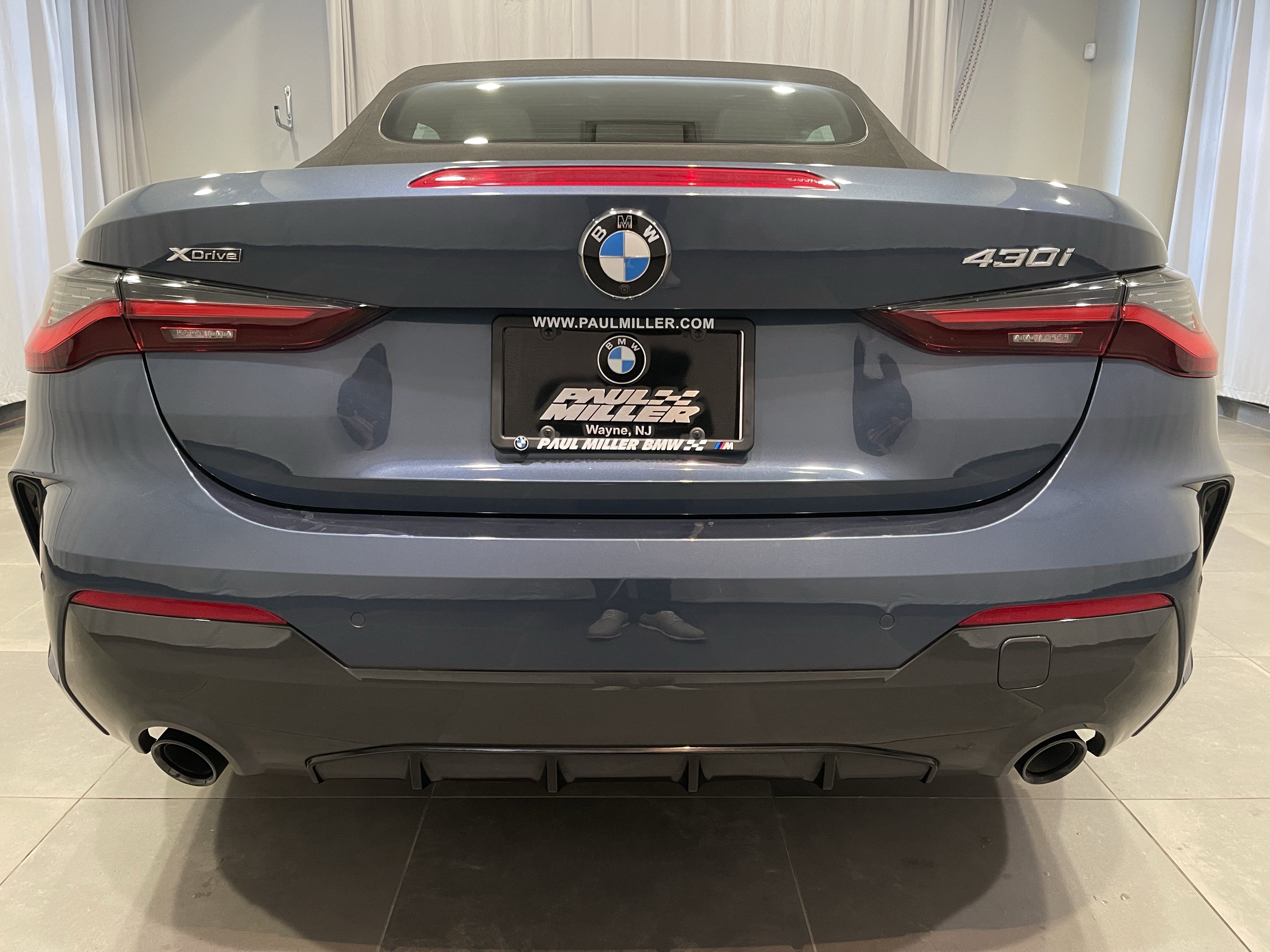 Certified 2024 BMW 430i xDrive Convertible w/ M Sport Package AWD/4WD image 5
