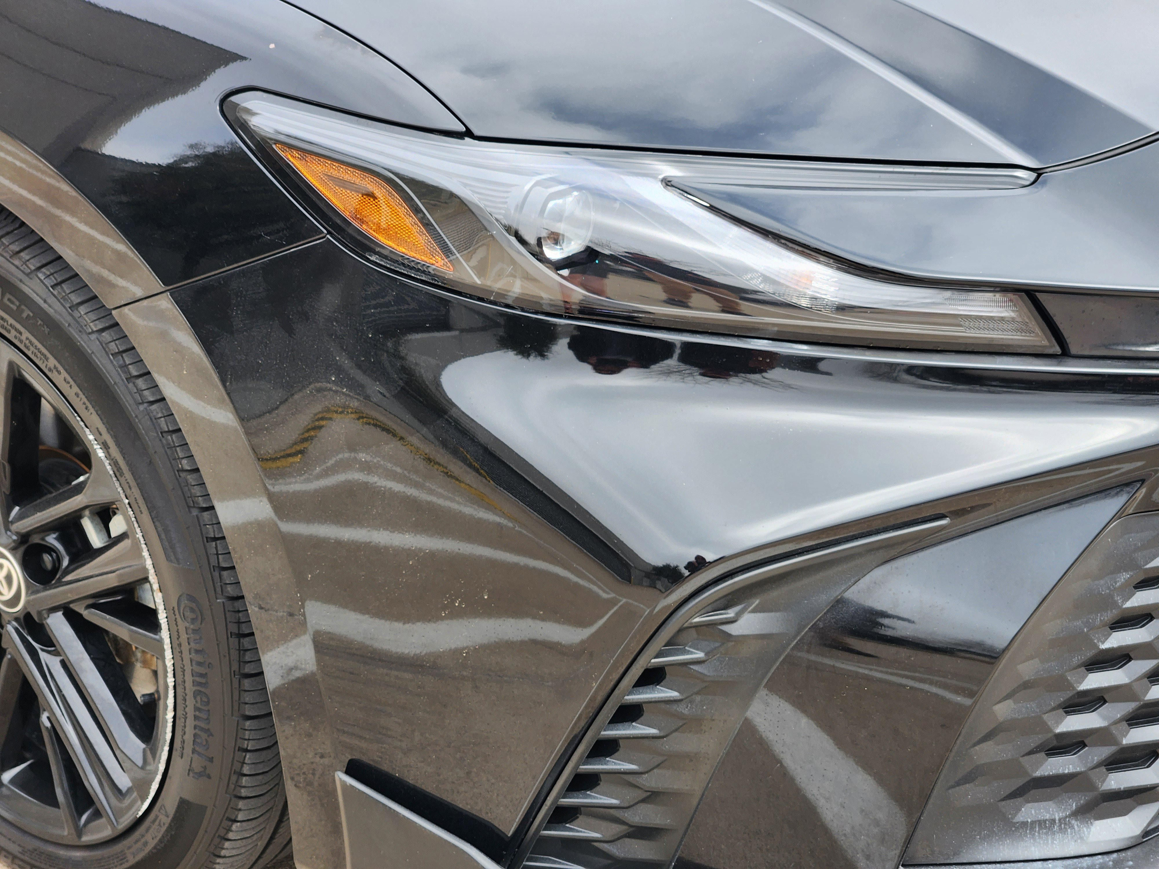 Used 2025 Toyota Camry LE image 7