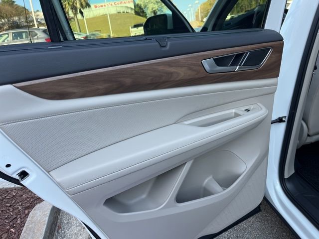 New 2026 Volkswagen Atlas SE image 12