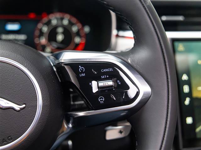New 2025 Jaguar F-PACE R-Dynamic S AWD/4WD image 22