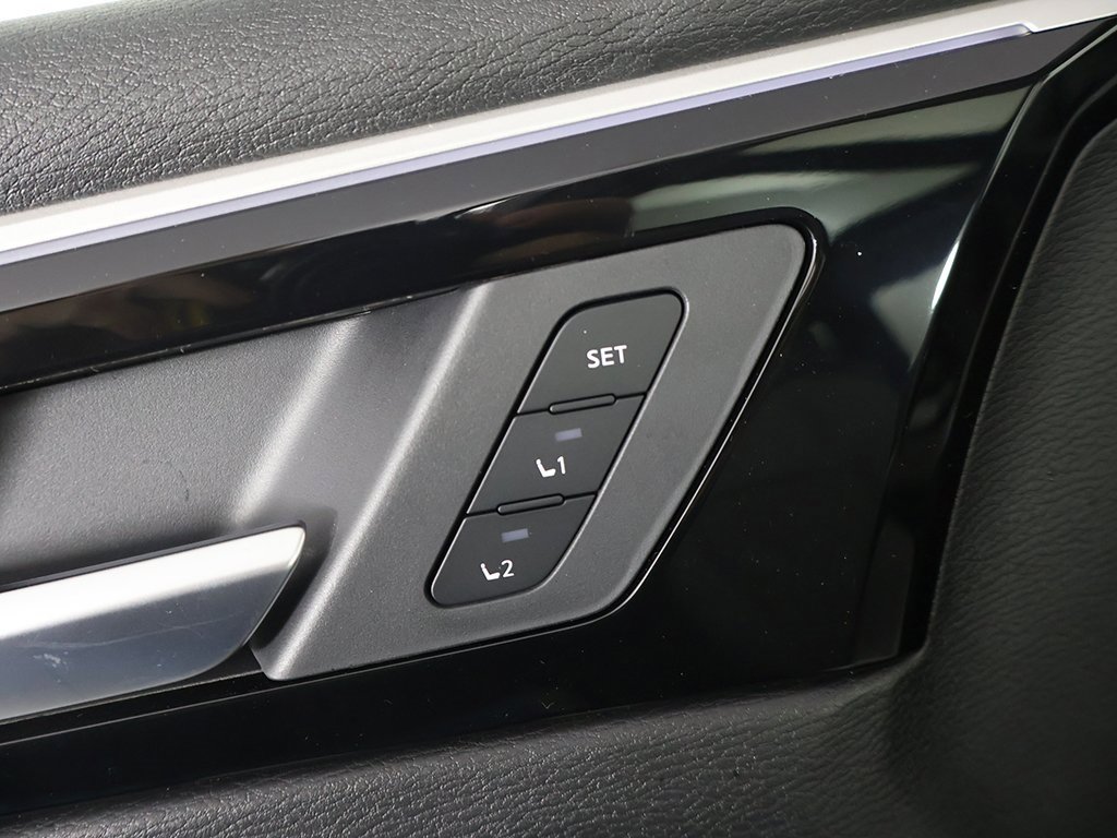 New 2025 Mitsubishi Outlander SEL image 41