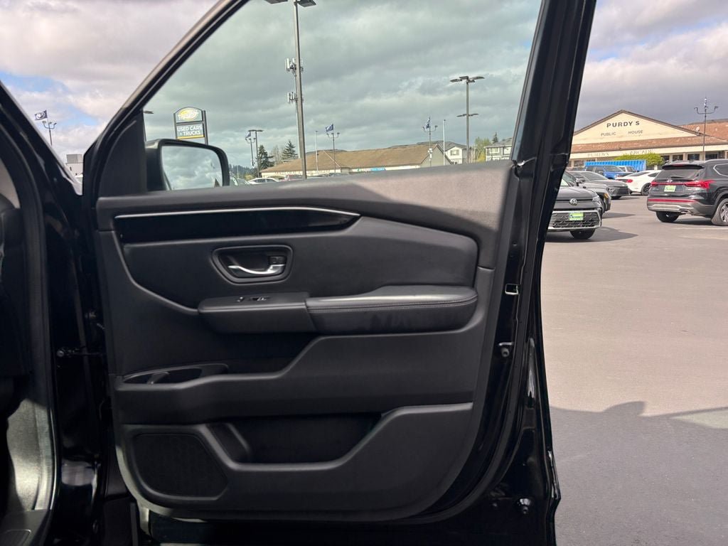 Used 2023 Honda Pilot Touring image 26