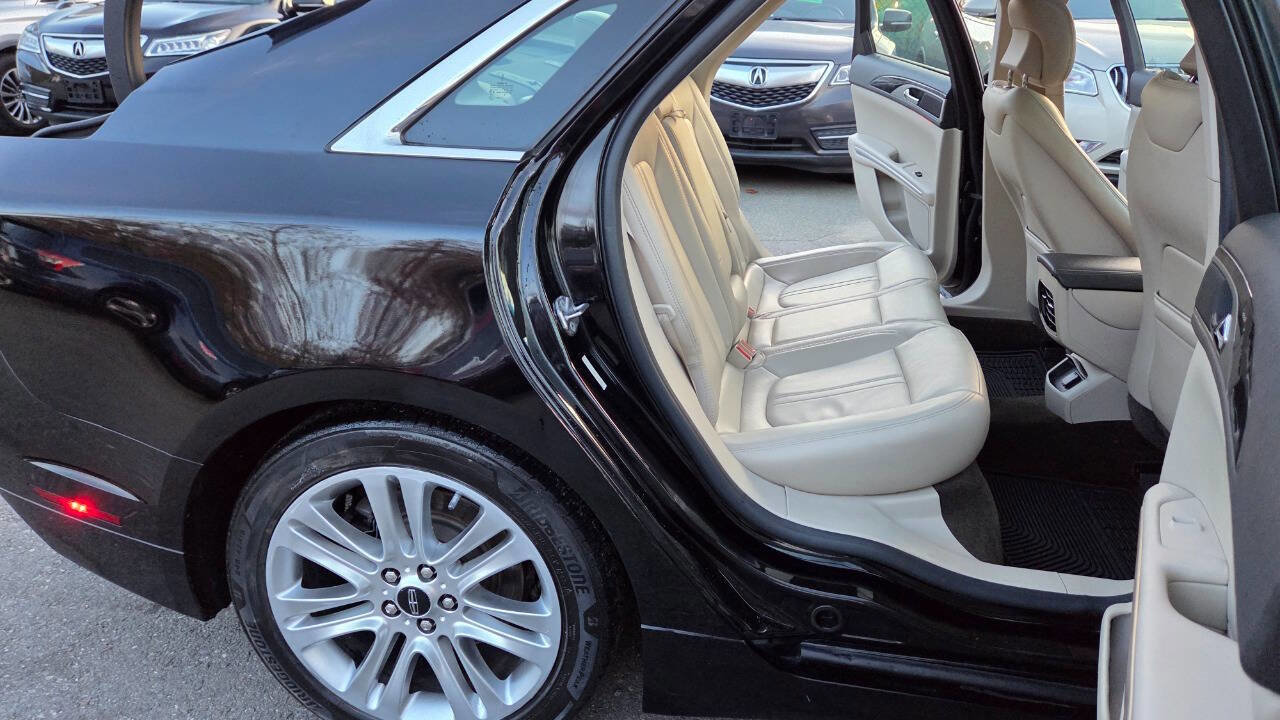Used 2016 Lincoln MKZ AWD w/ Technology Package image 38