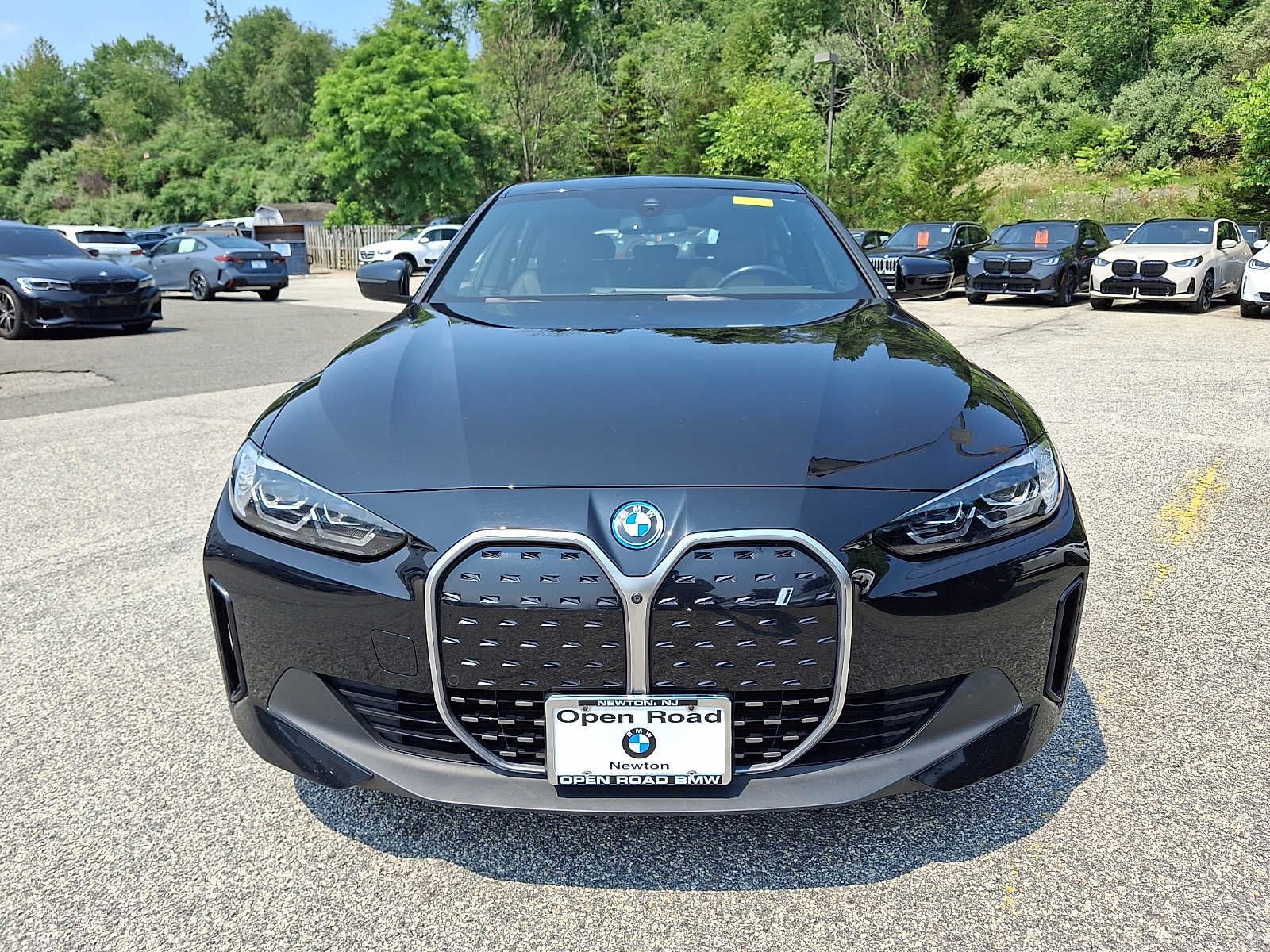 Used 2023 BMW i4 eDrive35 w/ Premium Package RWD image 2