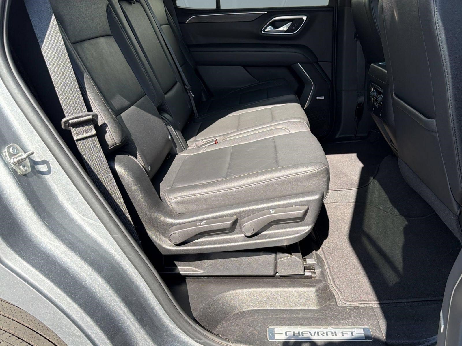 Used 2024 Chevrolet Tahoe LT RWD image 29