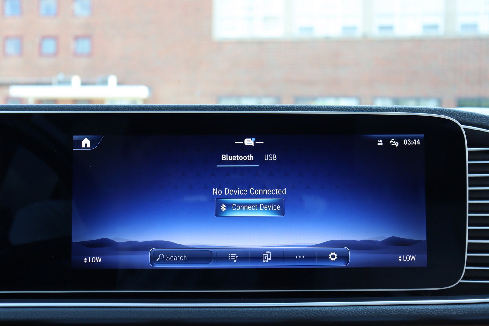 Used 2024 Mercedes-Benz GLS 450 4MATIC image 33