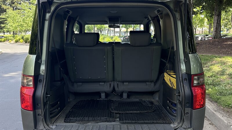 Used 2004 Honda Element EX image 18