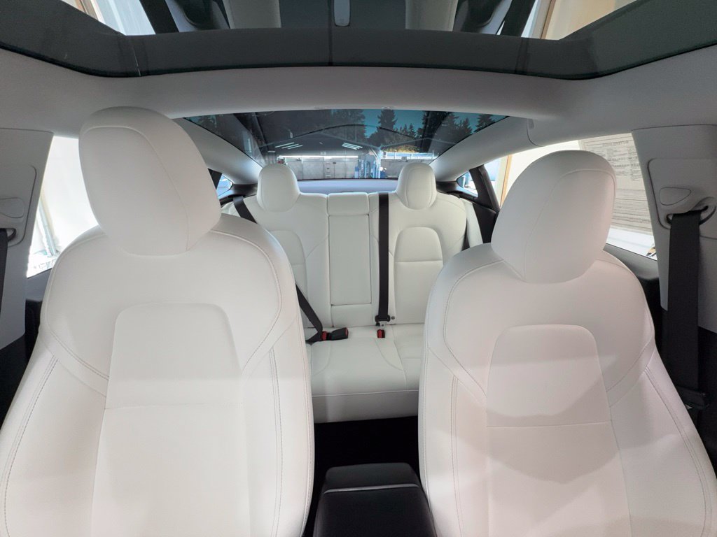 Used 2019 Tesla Model 3 Long Range RWD image 28