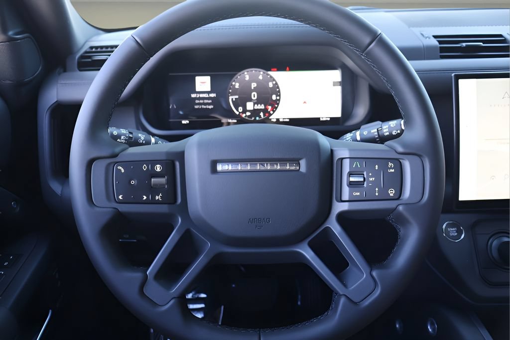 New 2026 Land Rover Defender 110 X-Dynamic SE AWD/4WD image 18