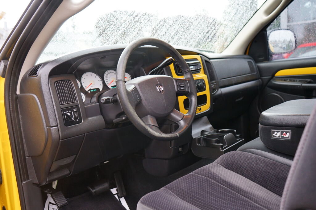 Used 2004 Dodge Ram 1500 Truck SLT w/ Sport Appearance Group image 12