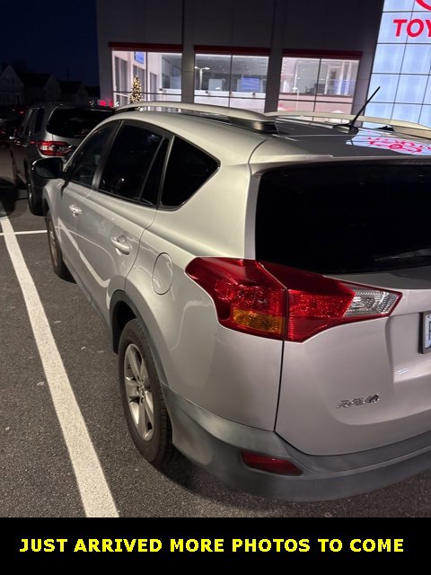 Used 2015 Toyota RAV4 XLE image 3