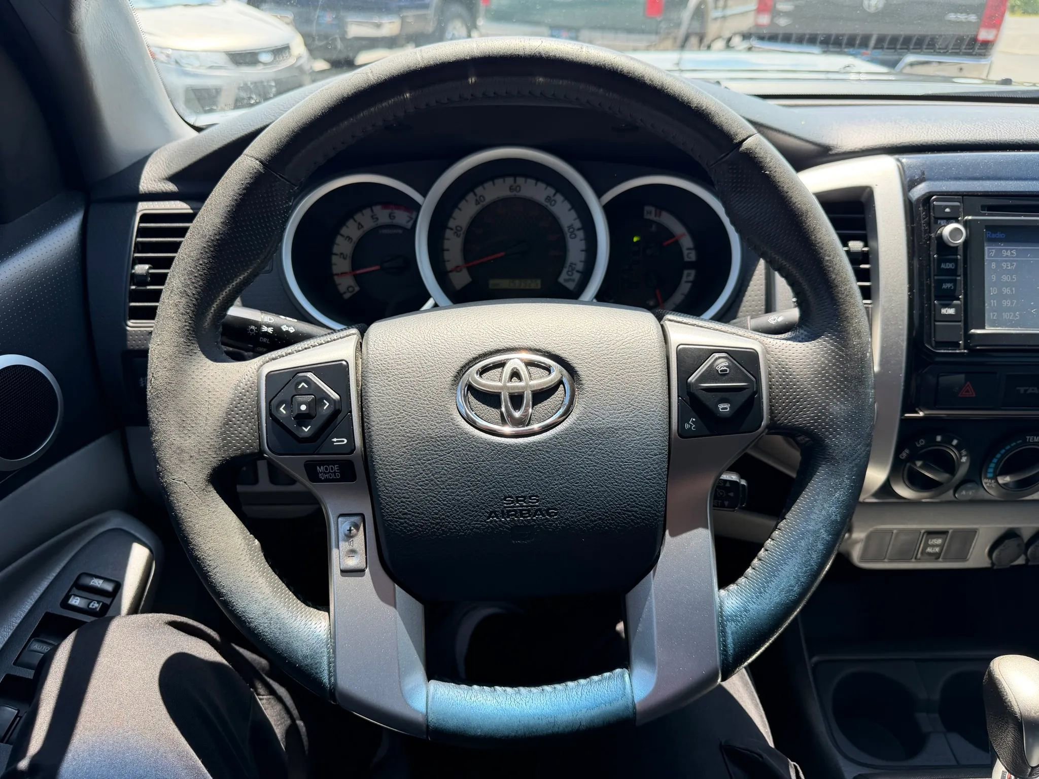 Used 2015 Toyota Tacoma 4x4 Double Cab w/ TRD Sport Package image 23